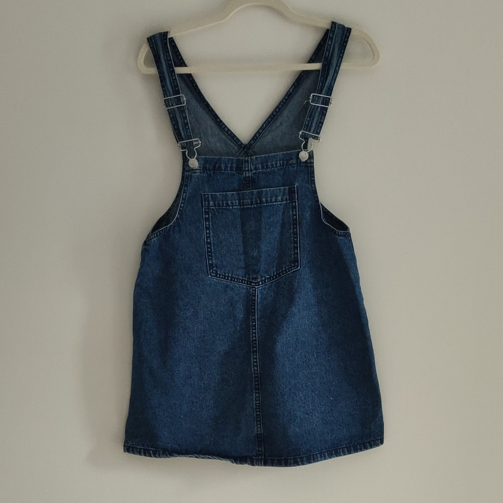 Overall dress 👗